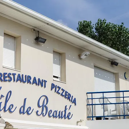 Camping Club Le Napoleon 4* Vias