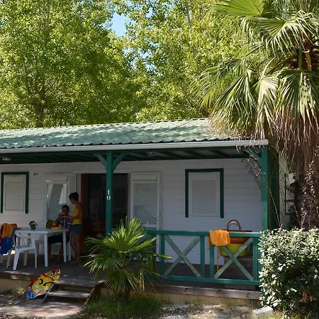 Camping Club Le Napoleon Campsite Vias