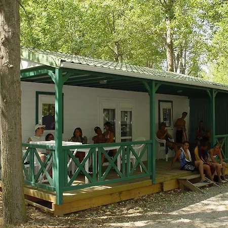 Camping Club Le Napoleon 4* Vias